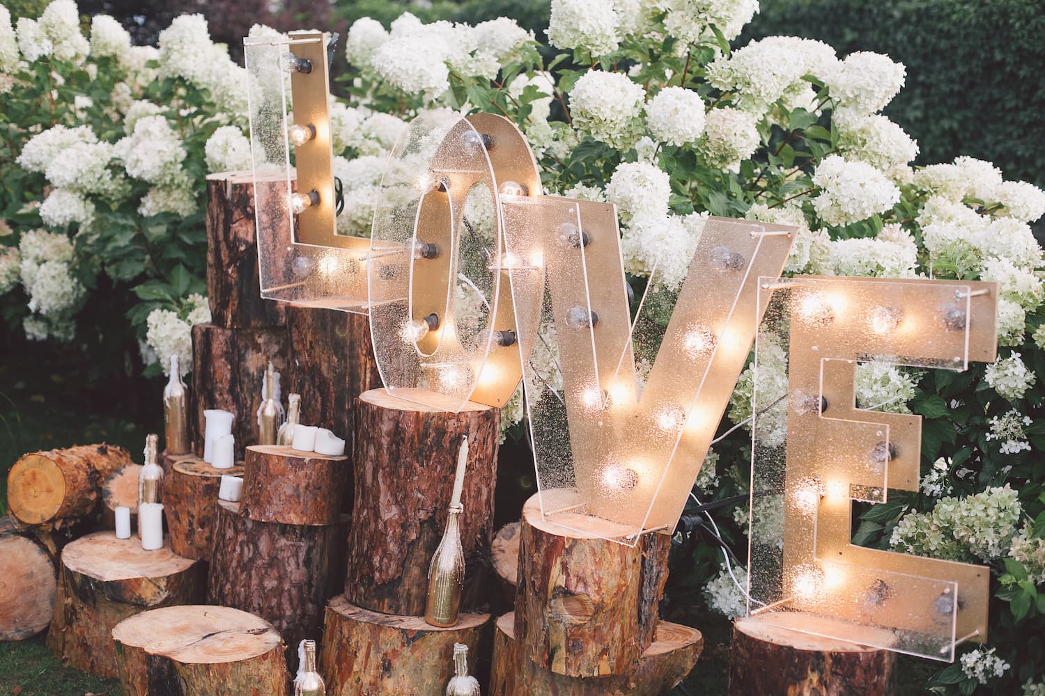 Combien coûte un mariage, au minimum ?